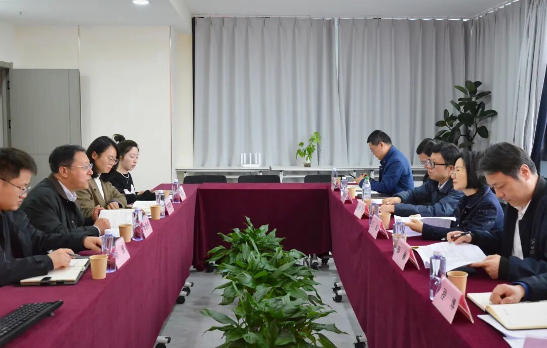 武汉市数据局调研光谷数据企业 征求数智经济发展建议意见